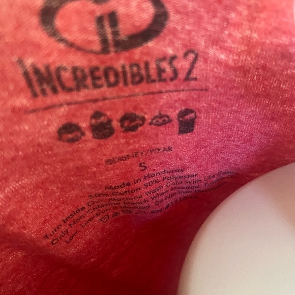 The Incredibles 2 Disney Cotton T - Picture 4 of 5